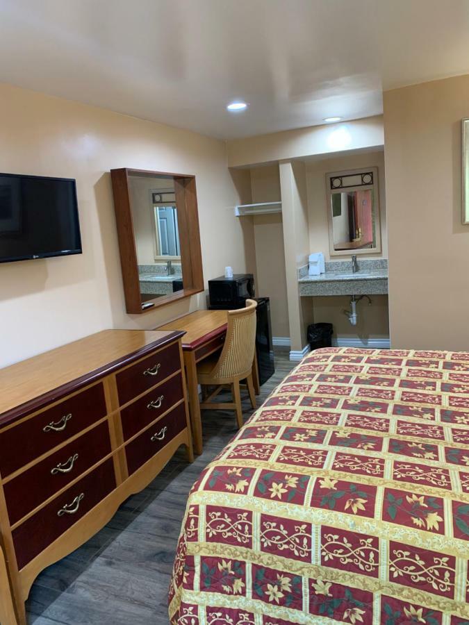 Budget Inn Motel Сан Габриел Екстериор снимка