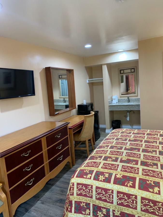 Budget Inn Motel Сан Габриел Екстериор снимка